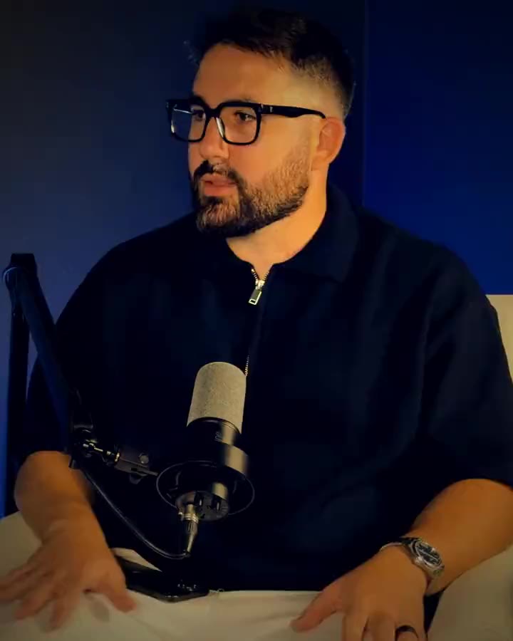 Aldo Ramírez y Paola Asaro — Podcast y un Café